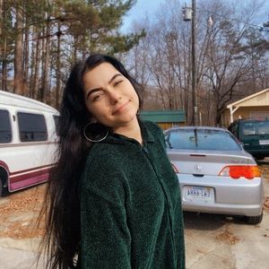 Meet your Posher, Lilii